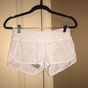 Lululemon white shorts 2 1/2